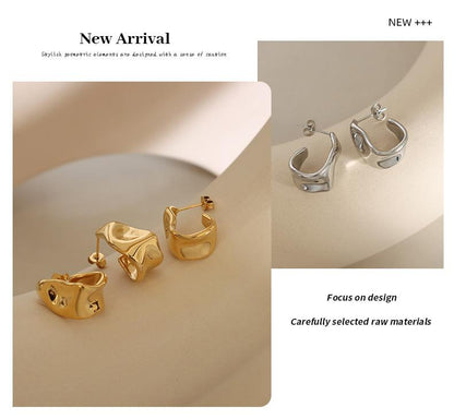 Irregular C- Shaped Geometric Earrings Titanium Steel Gold-plated Stud Earrings