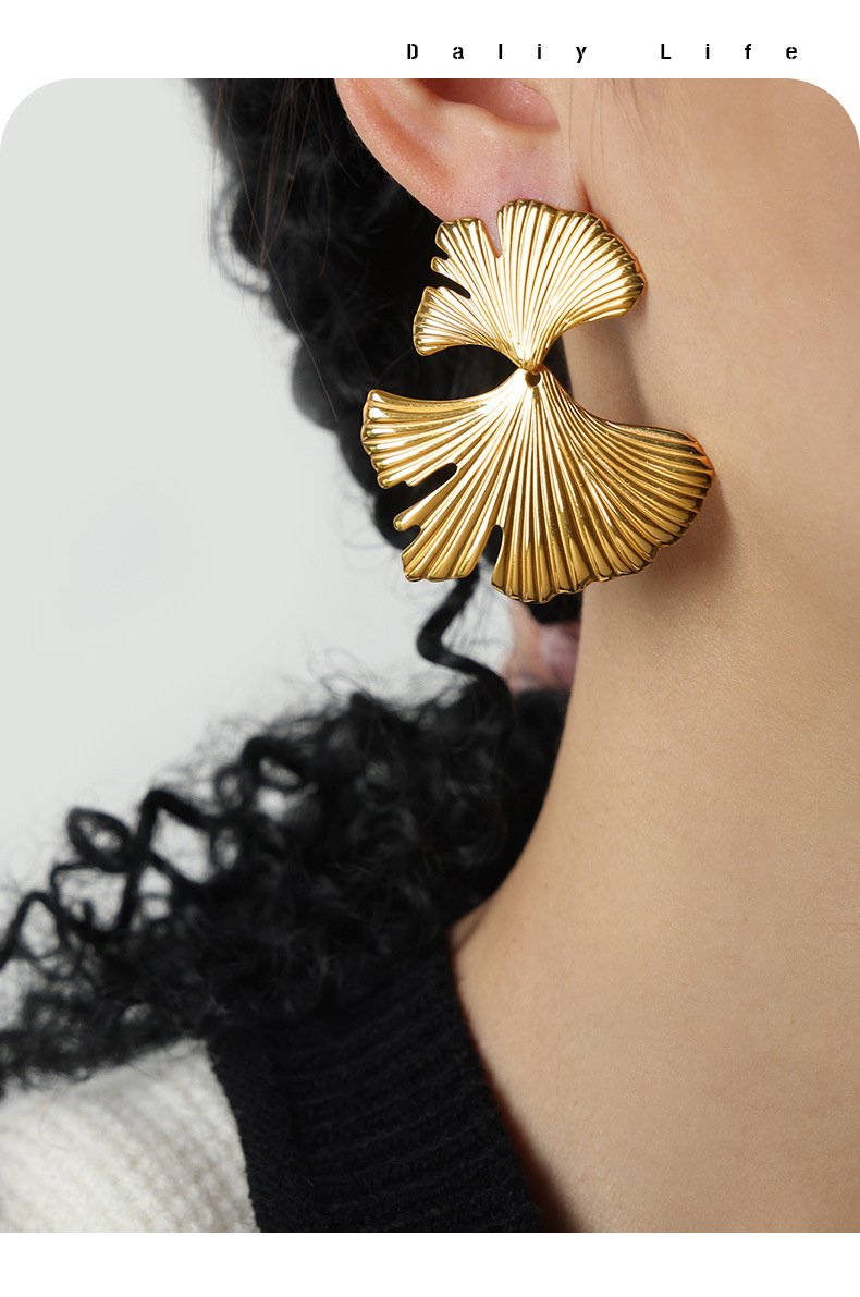 Light Luxury Vintage Fresh All-match Titanium Steel Gold Plated Ginkgo Leaf Earrings