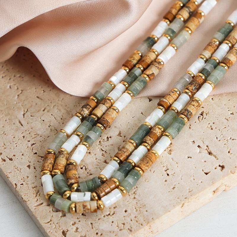 Vintage Light Luxury Niche Design Autumn And Winter Mixed Color Natural Stone Handmade Beaded Necklace