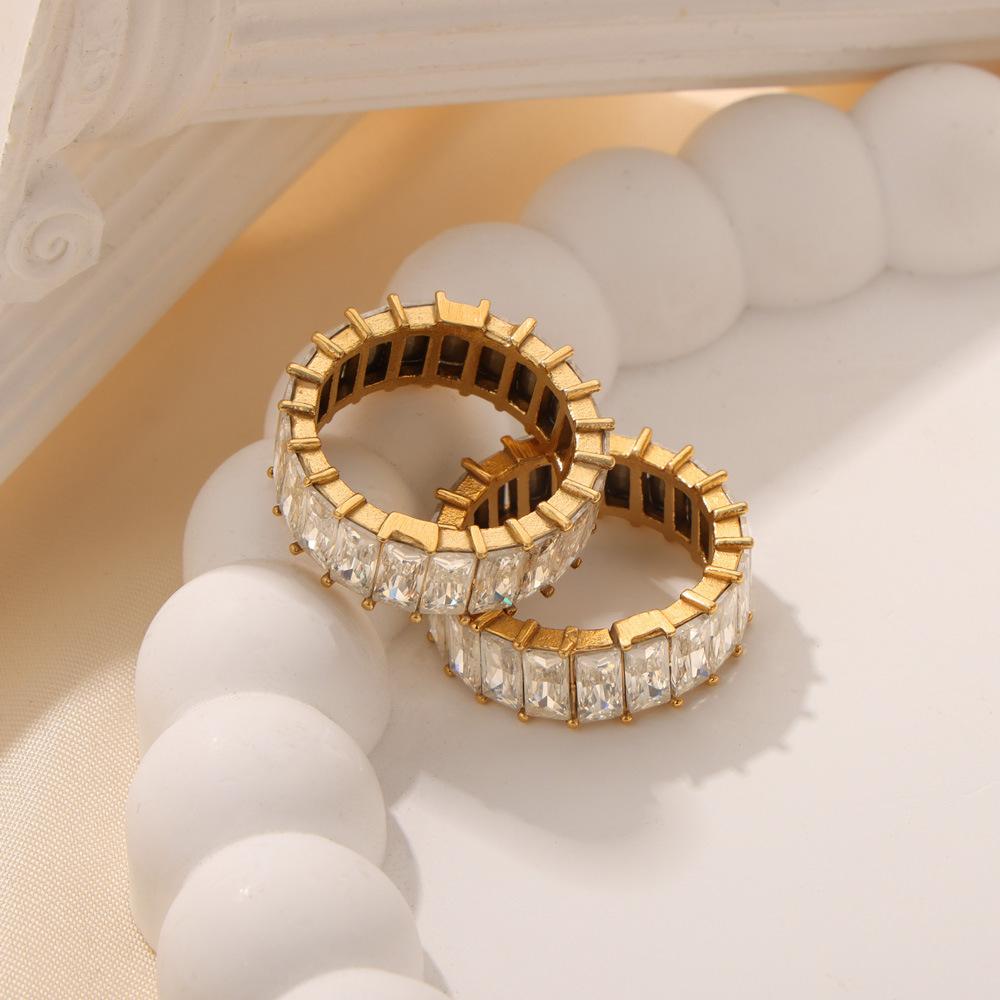 Light Luxury Fashion Personalized Titanium Steel Gold Plated Zircon Design Ring