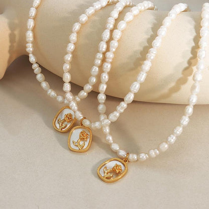 Baroque Freshwater Pearl Oval Diamond Embossed Flower Necklace