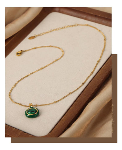 Vintage Personalized Titanium Steel Gold Plated Glazed White Shell Malachite Pendant Necklace