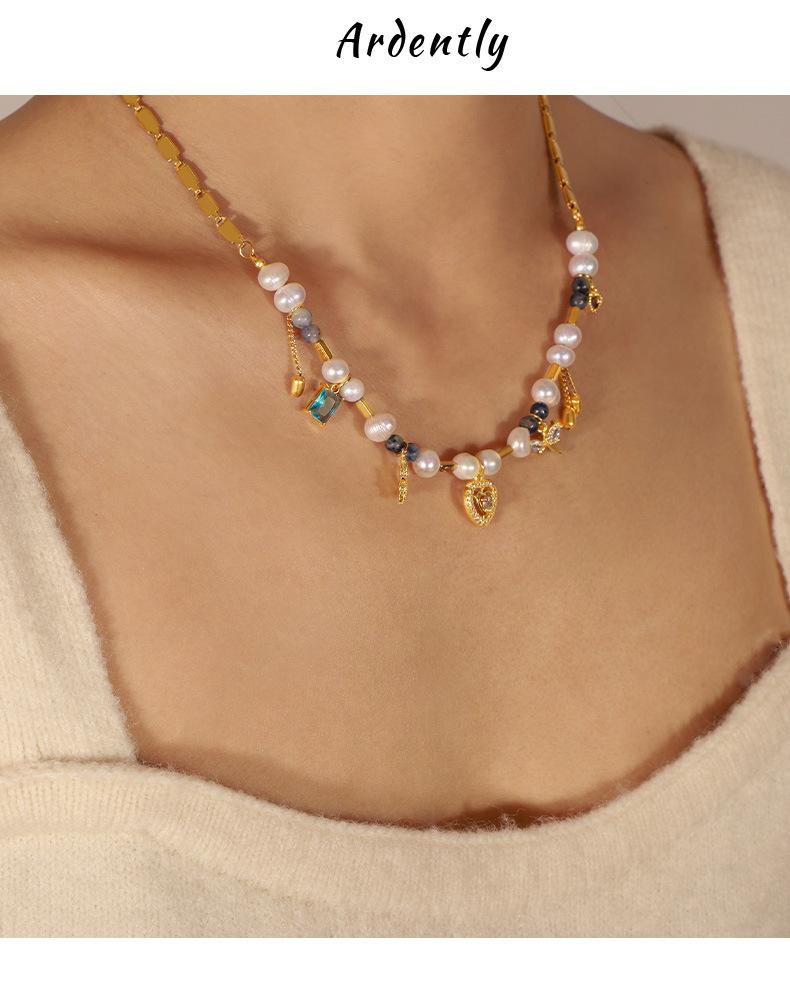 Palace Style Light Luxury Vintage Titanium Steel Gold Plated Freshwater Pearl Natural Stone Handmade Beaded Necklace