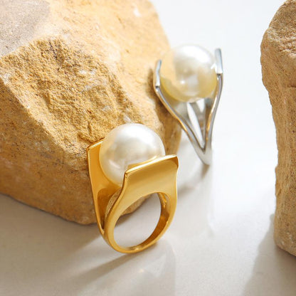 Y Pearl Unique Style Ring Exaggerated Personality Titanium Steel Plated With 18K Gold