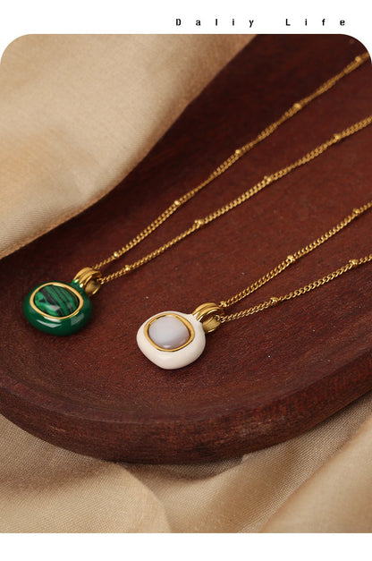 Vintage Personalized Titanium Steel Gold Plated Glazed White Shell Malachite Pendant Necklace