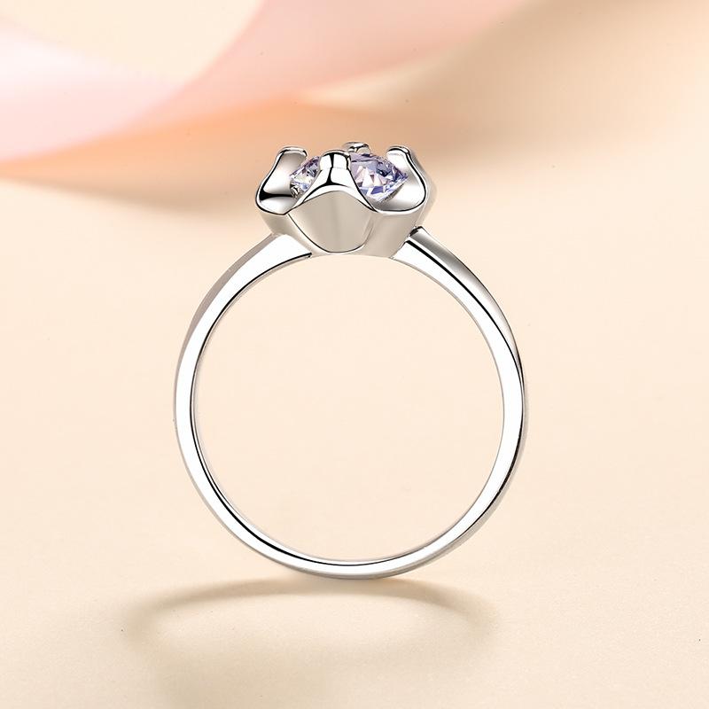 Heart-Shaped Four-Claw S925 Silver Ring For Women