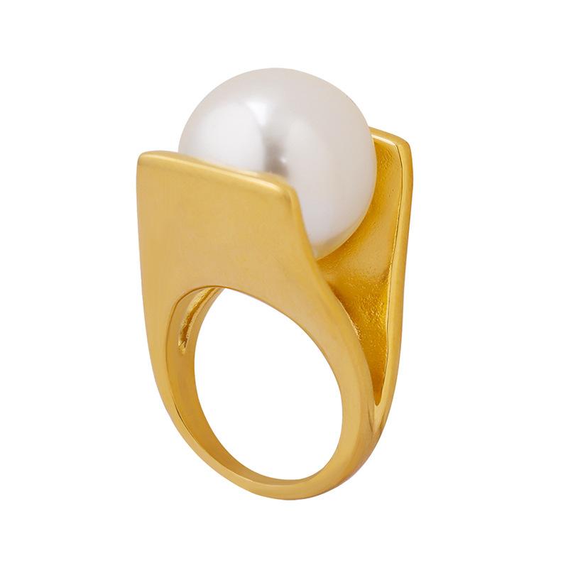 Y Pearl Unique Style Ring Exaggerated Personality Titanium Steel Plated With 18K Gold