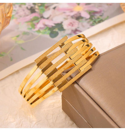 Personalized Niche Design Titanium Steel Gold Plated Diamond Geometric Bracelet