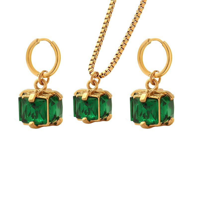 No Fading Titanium Steel Four Claw Buckle Emerald Zircon Necklace Earrings Jewelry Set