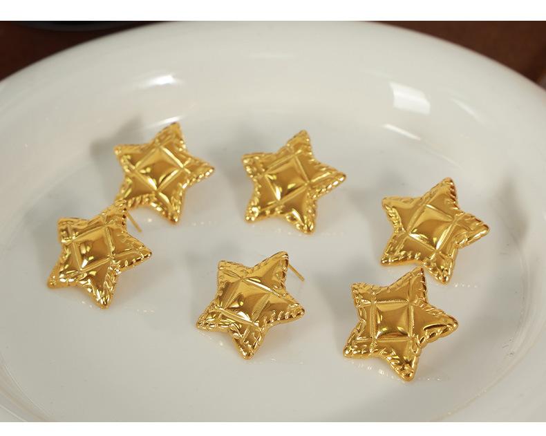 Star Texture Earrings Elegant Light Luxury Titanium Steel Plated 18K Gold Color-free Earrings