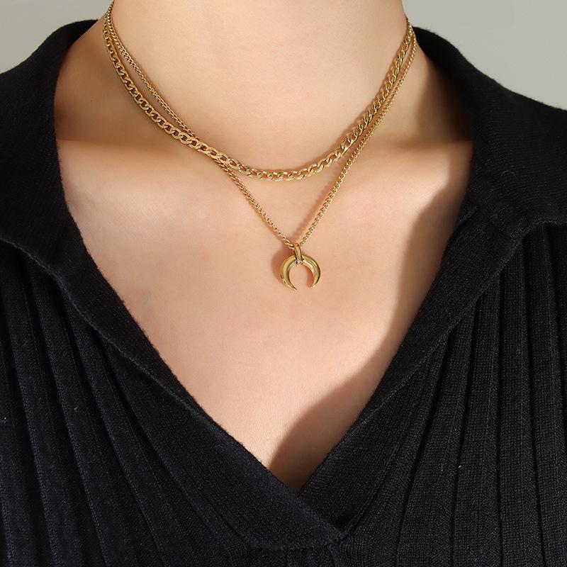 Three Layer Stacked Necklace Moon Lion Round Pendant Clavicle Chain Titanium Steel Plated 18K Gold