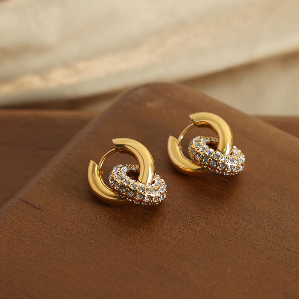 High-grade Light Luxury Personalized Fashion Retro Titanium Steel Gold Plated Diamond Round All-match Earrings